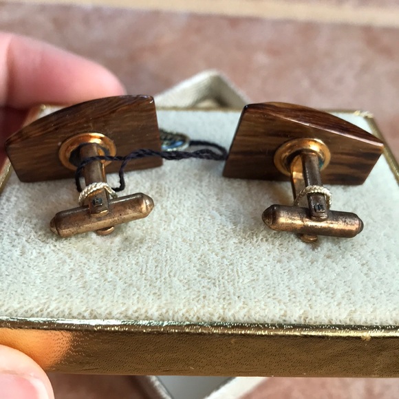 Vintage 1960s Ivory & 24k Gold Nugget Cuff Links